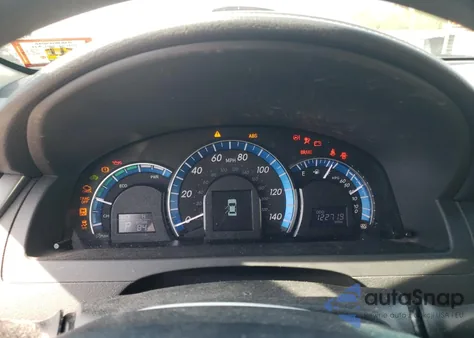 2012 Toyota Camry Hybrid z USA, uszkodzony, nr VIN 4T1BD1FK0CU058842